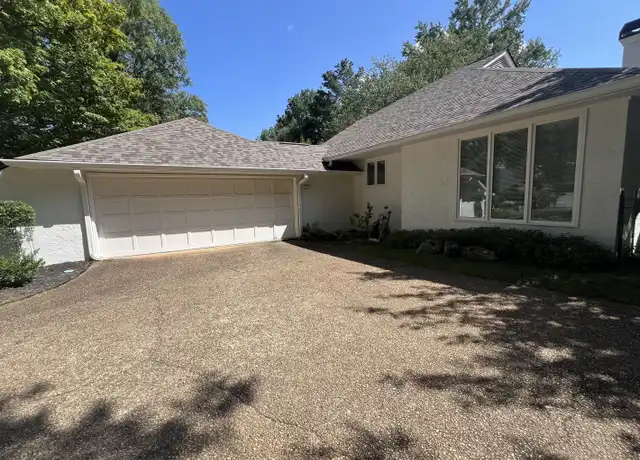 Property at 2555 Links End, Roswell, GA, 30076, 3 beds, 2 baths, [object Object]