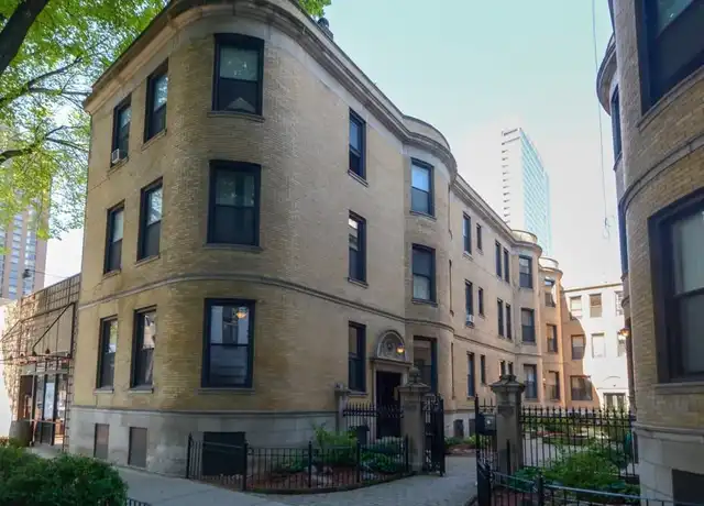 Property at 1220 N Dearborn St Unit 1A, Chicago, IL, 60610, 2 beds, 1 bath, [object Object]