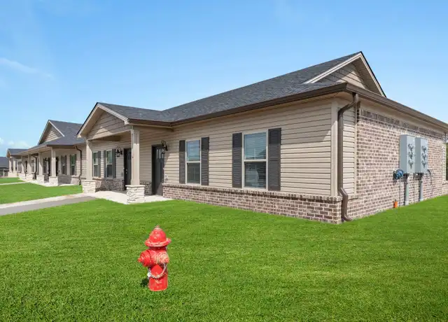 Property at 1000 Golden Leaf Blvd Unit 1067-4, Richmond, KY, 40475, 2 beds, 1 bath, [object Object]