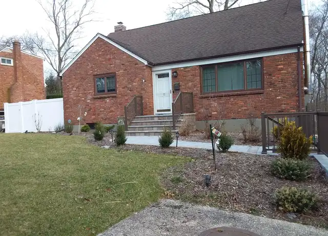 Property at 11 Tasman Ln, Huntington Station, NY, 11746, 3 beds, 3.5 baths, [object Object]