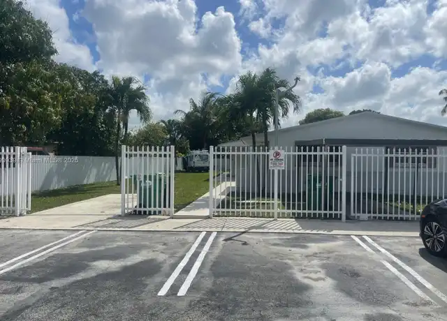 Property at 262 Northwest Dr Unit 262, Miami, FL, 33126, 2 beds, 1 bath, [object Object]