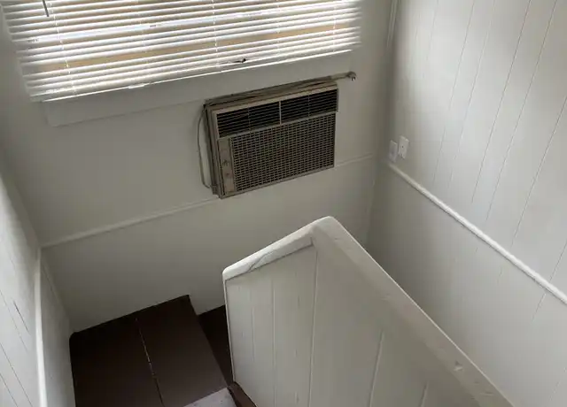 Property at 510 6th St NW Unit B, Albuquerque, NM, 87102, 2 beds, 1 bath, [object Object]