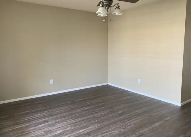 Property at 6800 Camden Ln Unit 23, Groves, TX, 77619, 1 bed, 1 bath, [object Object]