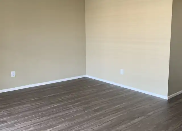 Property at 6800 Camden Ln Unit 23, Groves, TX, 77619, 1 bed, 1 bath, [object Object]
