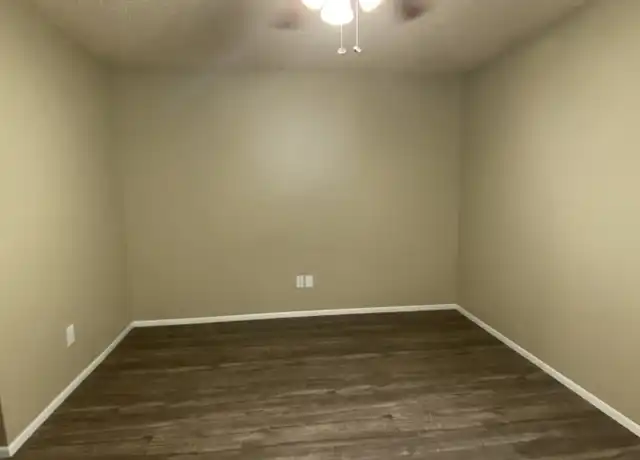 Property at 6800 Camden Ln Unit 23, Groves, TX, 77619, 1 bed, 1 bath, [object Object]