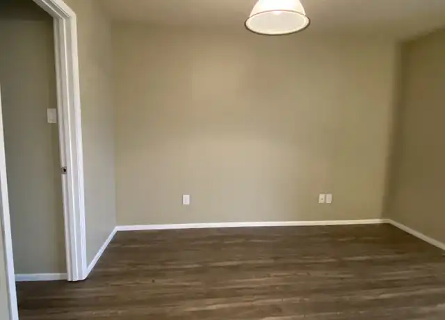 Property at 6800 Camden Ln Unit 23, Groves, TX, 77619, 1 bed, 1 bath, [object Object]