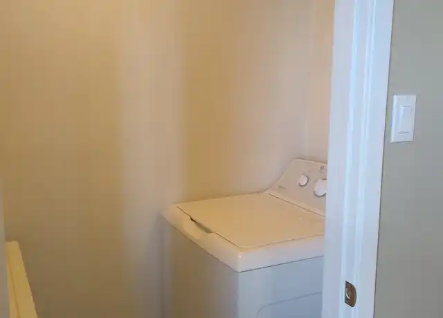 Property at 6800 Camden Ln Unit 23, Groves, TX, 77619, 1 bed, 1 bath, [object Object]