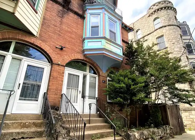 Property at 406 S 45th St Unit 2F, Philadelphia, PA, 19104, 1 bed, 1 bath, [object Object]