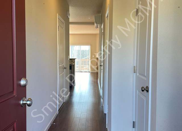 Photo of 12980 SE 155th Ave Unit 1, Happy Valley, OR 97086