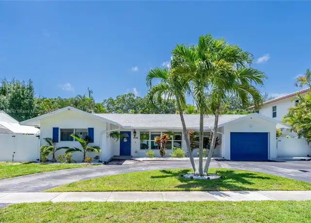 Property at 1346 NW 4th St, Boca Raton, FL, 33486, 5 beds, 3 baths, [object Object]