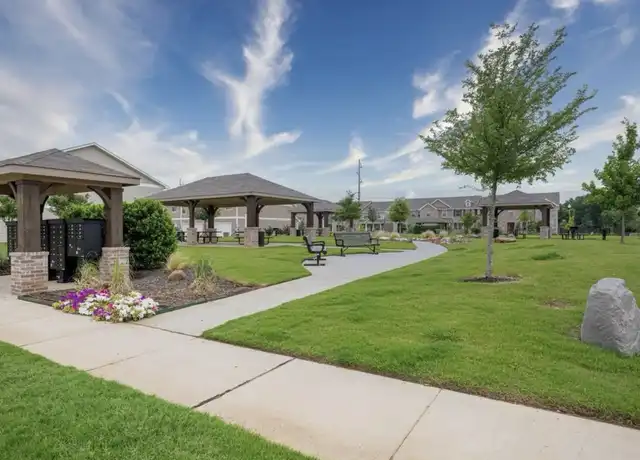Property at 2404 Greystone Dr, Denton, TX, 76207, 3 beds, 2.5 baths, [object Object]