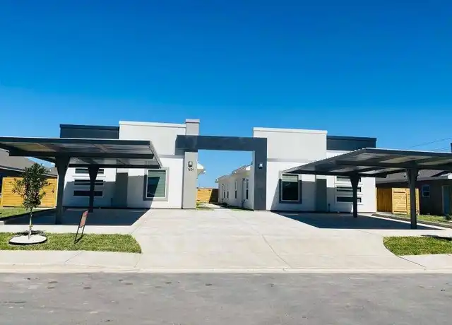Property at 1721 W Summit Dr Unit 4, Pharr, TX, 78577, 3 beds, 2 baths, [object Object]