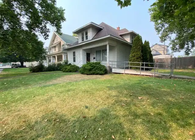 Property at 904 W Spofford Ave Unit B, Spokane, WA, 99205, 2 beds, 1 bath, [object Object]