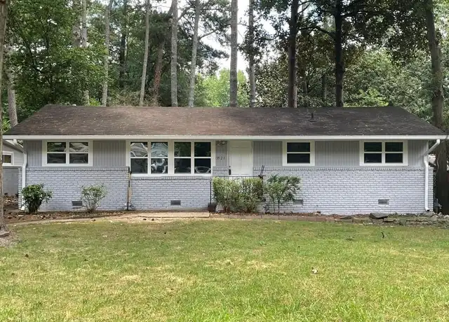 Property at 3521 Raymond Dr, Atlanta, GA, 30340, 4 beds, 1 bath, [object Object]
