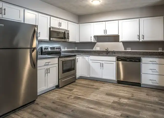 Property at 709 S 35th St, Omaha, NE, 68105, 1 bed, 1 bath, [object Object]