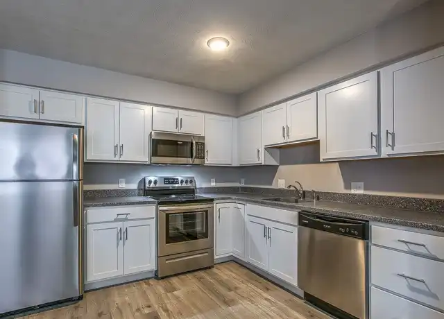 Property at 709 S 35th St, Omaha, NE, 68105, 1 bed, 1 bath, [object Object]