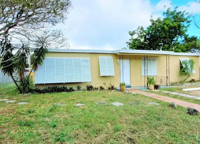 Property at 1861 NE 53rd St, Pompano Beach, FL, 33064, 3 beds, 2 baths, [object Object]