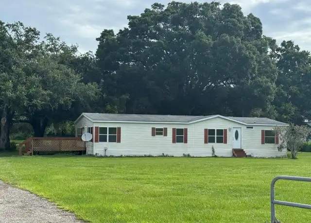 Property at 35643 Clinton Ave, Dade City, FL, 33525, 3 beds, 2 baths, [object Object]