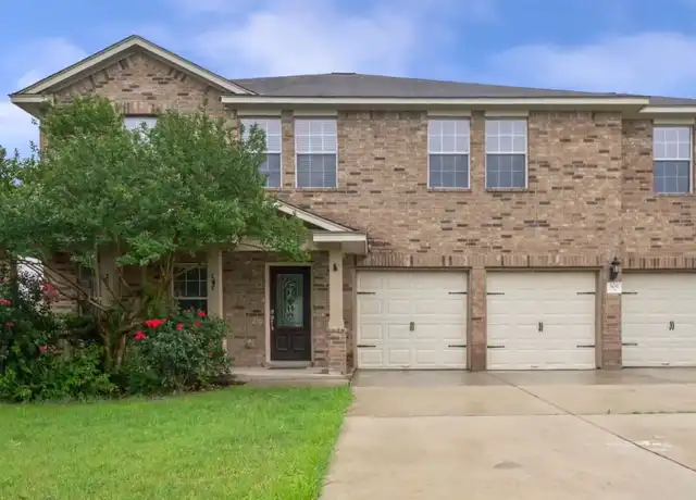 Property at 509 Chapel Bnd, New Braunfels, TX, 78130, 4 beds, 3 baths, [object Object]