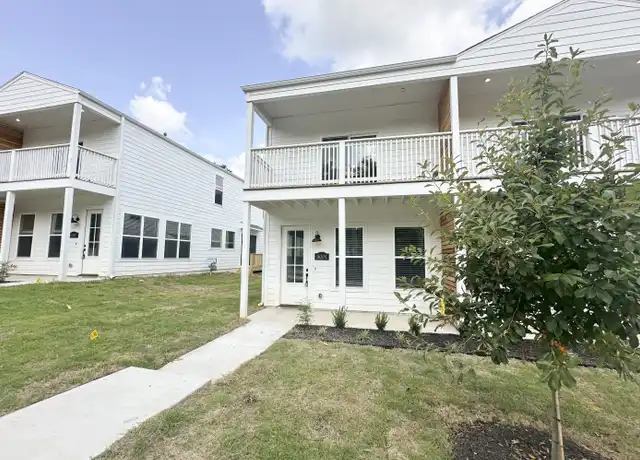 Property at 1246 W James St Unit 2, Fayetteville, AR, 72703, 3 beds, 3.5 baths, [object Object]