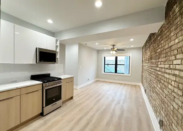Property at 1554 W Juneway Ter Unit 1Q, Chicago, IL, 60626, 3 beds, 1 bath, [object Object]