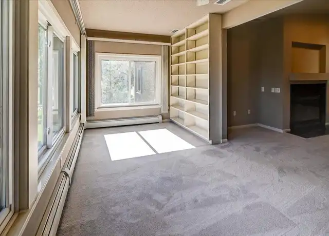 Property at 1624 N Golf Gln, Madison, WI, 53704, 2 beds, 2 baths, [object Object]