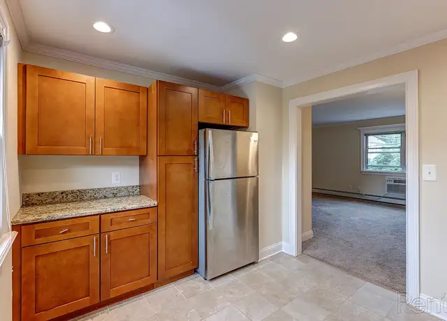 Photo of 182 N Harrison St, Princeton, NJ 08540