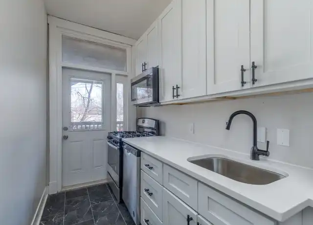 Property at 1340 McCausland Ave Unit 1S, St. Louis, MO, 63117, 2 beds, 1 bath, [object Object]