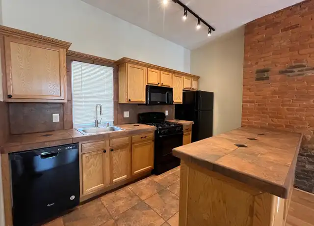 Property at 5205 Carnegie St, Pittsburgh, PA, 15201, 4 beds, 2.5 baths, [object Object]