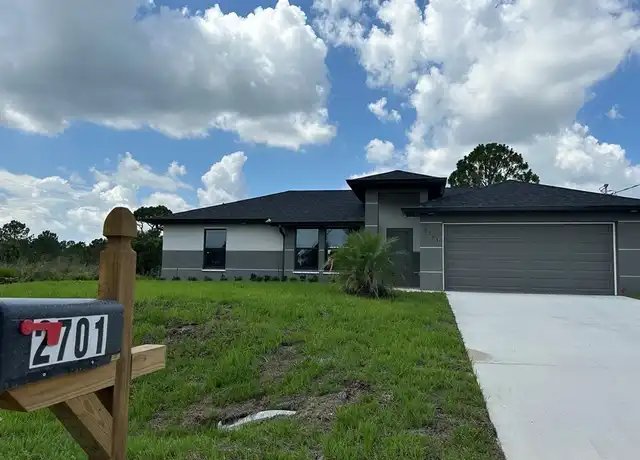 Property at 2701 40th St W, Lehigh Acres, FL, 33971, 3 beds, 2 baths, [object Object]