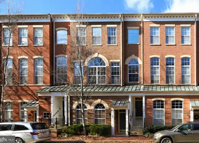 Property at 181 Martin Ln, Alexandria, VA, 22304, 2 beds, 2.5 baths, [object Object]
