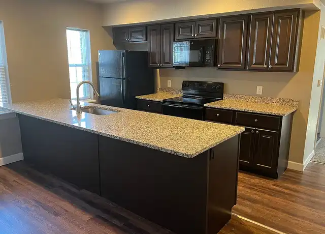 Property at Elm Terrace Apartments - 450 Madison Ave, York, PA, 17404, 1 bed, 1 bath, [object Object]