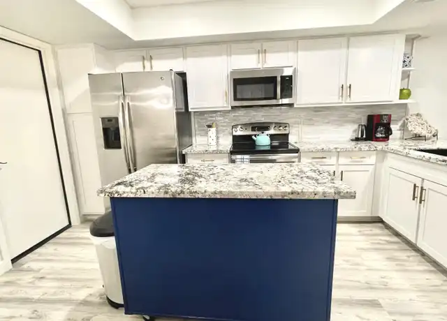 Property at 9040 E Winchcomb Dr, Scottsdale, AZ, 85260, 3 beds, 2 baths, [object Object]