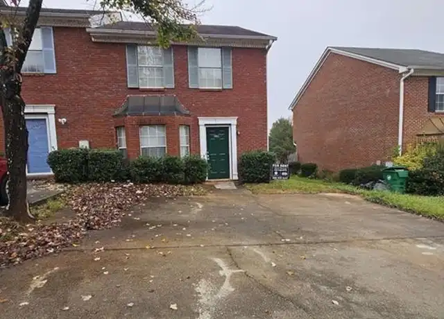 Property at 5682 Wind Gate Ln, Lithonia, GA, 30058, 2 beds, 2.5 baths, [object Object]