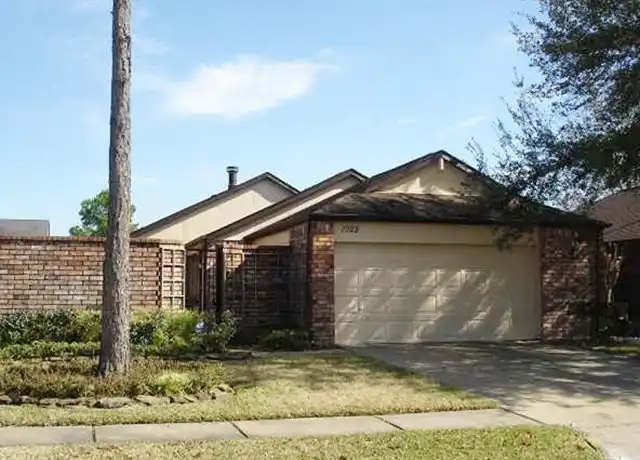 Property at 1922 Chattaroy Pl, Sugar Land, TX, 77478, 3 beds, 2 baths, [object Object]