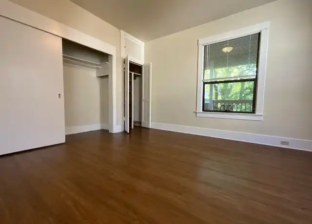 Property at 1911 E Roy St Unit 5, Seattle, WA, 98112, 1 bed, 1 bath, [object Object]