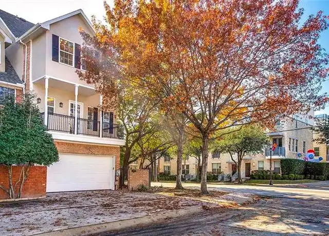 Property at 5720 La Vista Dr, Dallas, TX, 75206, 3 beds, 3.5 baths, [object Object]