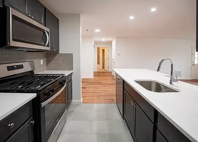 Property at Canfield Mews - 3101 Barclay Ct, Randolph, NJ, 07869, 1-2 bed, 1-1.5 bath, [object Object]