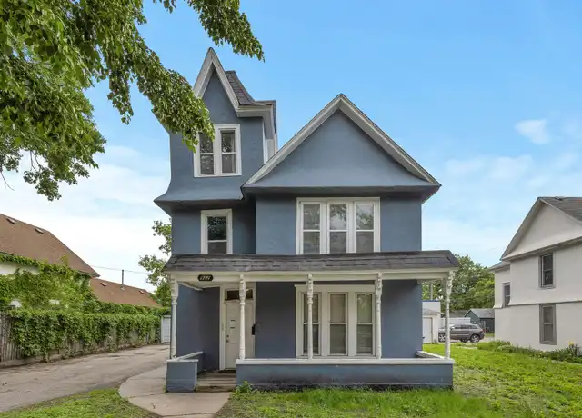 Property at 922 18 1/2 Ave NE Unit 2, Minneapolis, MN, 55418, 3 beds, 1 bath, [object Object]