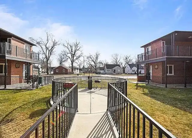 Property at Ferndale Apartments 1 - 1400 W Nine Mile Rd, Ferndale, MI, 48220, 1 bed, 1 bath, [object Object]