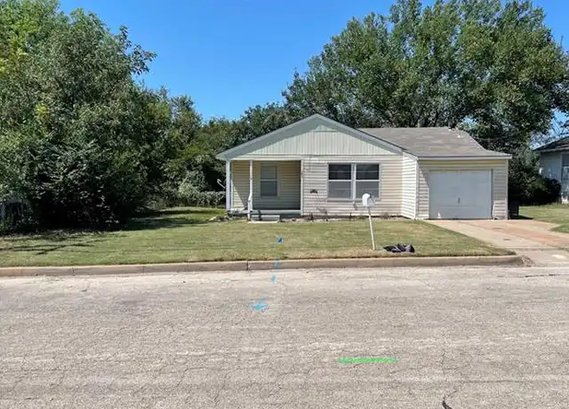 Property at 1407 Oliver St, Weatherford, TX, 76086, 2 beds, 1 bath, [object Object]