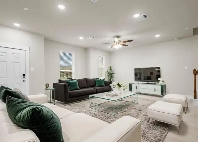 Property at 2231 Seven Oaks Blvd, Tomball, TX, 77375, 3 beds, 2.5 baths, [object Object]