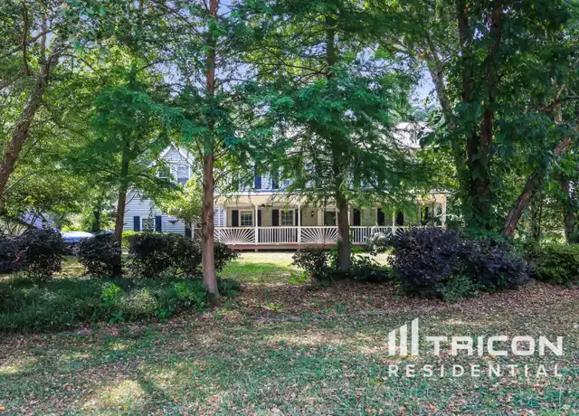Property at 3321 Manchester Dr SW, Lilburn, GA, 30047, 4 beds, 2.5 baths, [object Object]