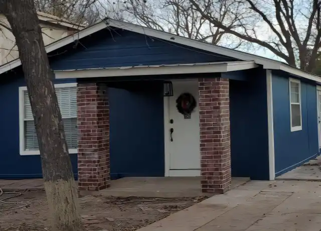 Property at 410 Cano St, Del Rio, TX, 78840, 2 beds, 1 bath, [object Object]