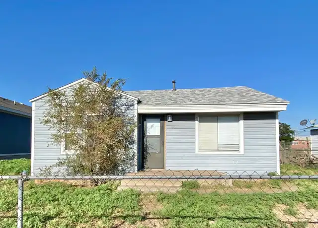 Property at 2612 Juniper Ave, Lubbock, TX, 79404, 2 beds, 1 bath, [object Object]