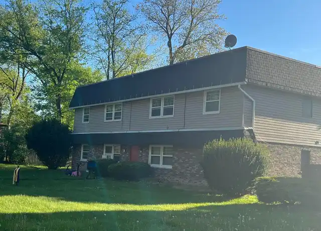 Property at 2000 Warren St #8, Lake Station, IN, 46405, 1 bed, 1 bath, [object Object]