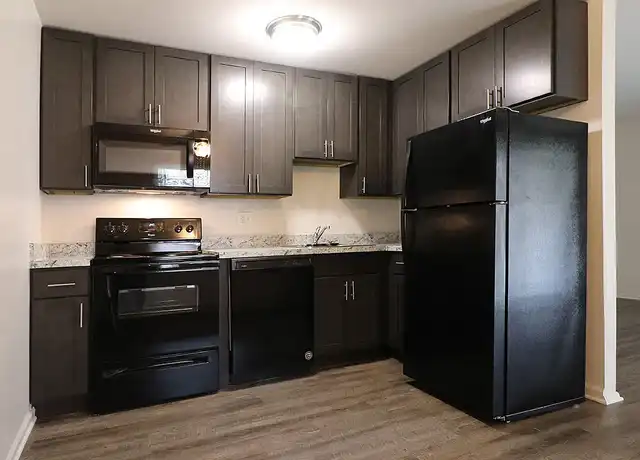 Property at Concord Court Apartments - 201 James St, Reading, PA, 19608, 2 beds, 1 bath, [object Object]
