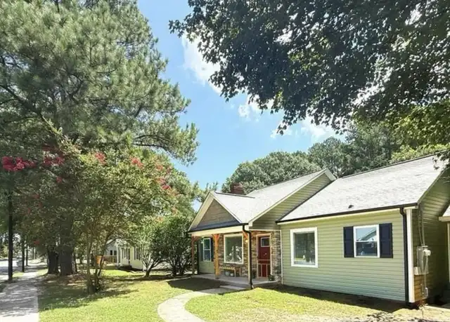 Property at 1062 5th St NE Unit NA, Hickory, NC, 28601, 2 beds, 2 baths, [object Object]