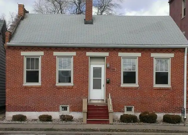 Property at 319 W Main St, Mascoutah, IL, 62258, 2 beds, 1 bath, [object Object]
