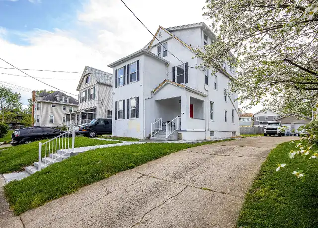 Property at 2225 Washington Ave Unit 2, Cincinnati, OH, 45212, 3 beds, 1 bath, [object Object]
